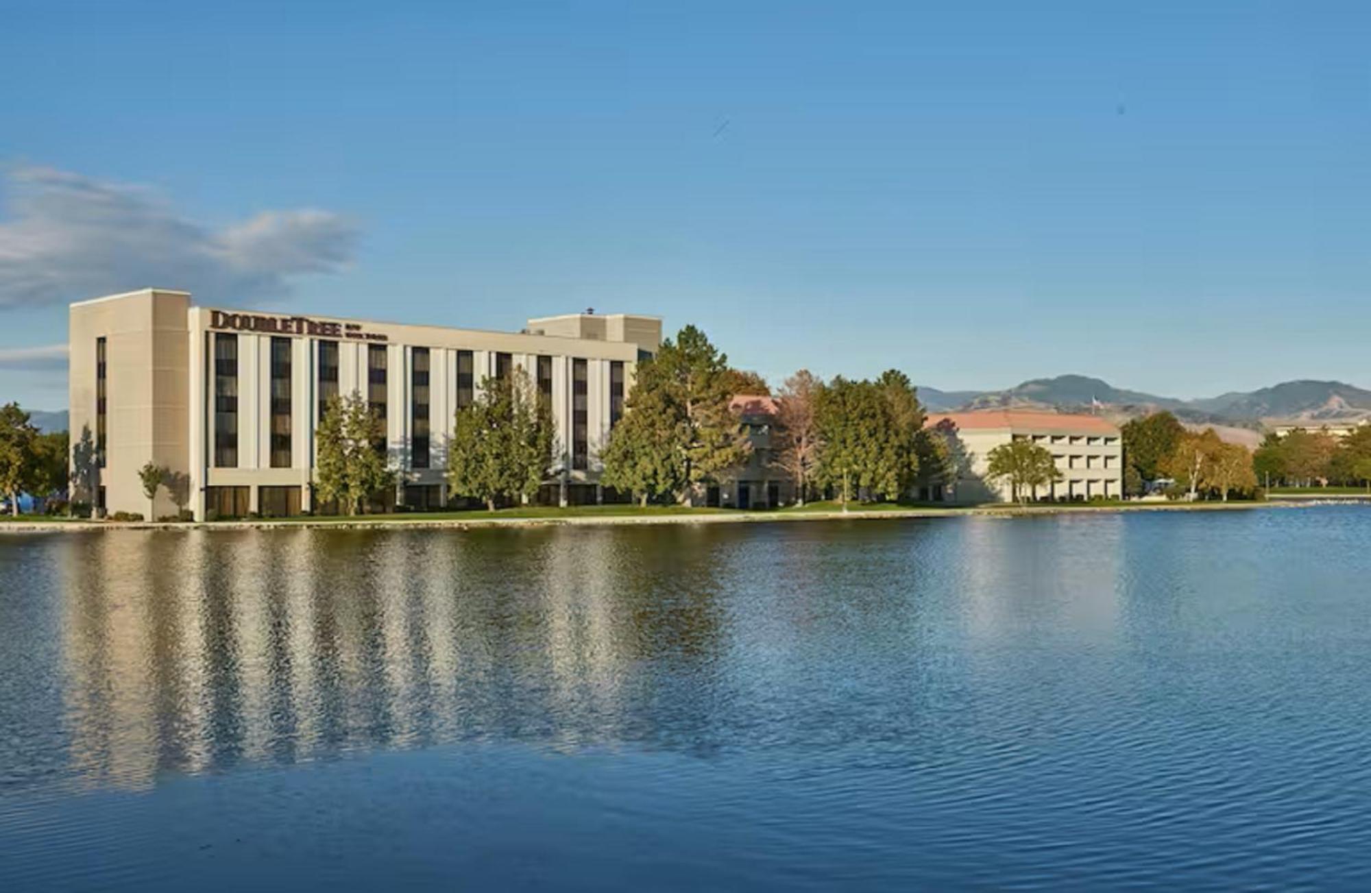 Doubletree By Hilton Hotel Salt Lake City Airport Exterior foto